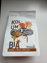 Načítať obrázok do zobrazovača galérie, Káva Ondrejka Kolumbia Chinchina/250g s chuťou vanilky a bielej čokolády
