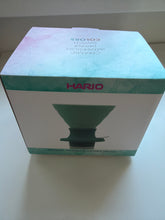 Načítať obrázok do zobrazovača galérie, Hario Immersion Switch Dripper V60-02 keramický tyrkysový+ filtre