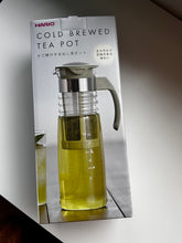 Načítať obrázok do zobrazovača galérie, Hario Mizudashi Tea Pot/Fľaša na extrakciu čaju/1,2L zelená