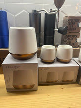 Načítať obrázok do zobrazovača galérie, Fellow Monty Latte šálka 325 ml/Biely a čierny