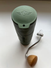 Načítať obrázok do zobrazovača galérie, Comandante X25 Trailmaster / rôžne farby