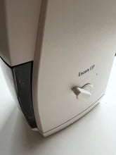 Načítať obrázok do zobrazovača galérie, Baratza Encore ESP/Elektrický mlynček na kávu čierny a biely