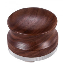 Načítať obrázok do zobrazovača galérie, Studio Barista distribútor kávy 58 mm orech
