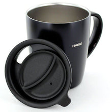 Načítať obrázok do zobrazovača galérie, Hario Thermal Mug hrnček s uškom a viečkom 300ml/Čierny a sivý