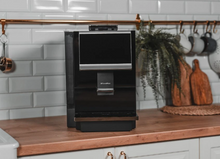 Načítať obrázok do zobrazovača galérie, Dr. Coffee C12 automatický kávovar čierny