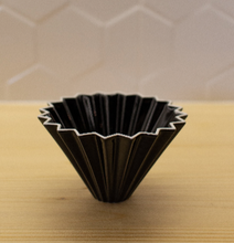 Načítať obrázok do zobrazovača galérie, Keramický dripper Origami S/Rôzne farby