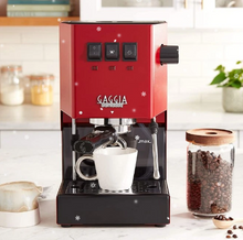 Načítať obrázok do zobrazovača galérie, Gaggia Classic E24/Pákový espresso kávovar v rôzny farbách