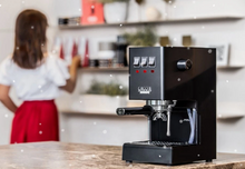 Načítať obrázok do zobrazovača galérie, Gaggia Classic E24/Pákový espresso kávovar v rôzny farbách