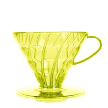 Načítať obrázok do zobrazovača galérie, Hario plastové farebné priehľadné drippery V60 02