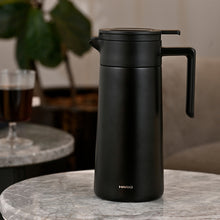 Načítať obrázok do zobrazovača galérie, Hario Thermal Server 800ml/Keramické vnútro/Biely a čierny