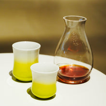 Načítať obrázok do zobrazovača galérie, Loveramics Hutch Tasting Cup 80ml/Limetkovo-biely/Výstavný kus v zľave