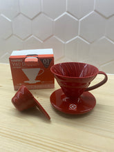 Načítať obrázok do zobrazovača galérie, Hario plastový dripper V60 01/Rôzne farby
