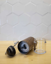 Načítať obrázok do zobrazovača galérie, Comandante C40 MK4/Rôzne farby