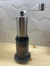 Načítať obrázok do zobrazovača galérie, Rhinowares Mini/Ručný mlynček s adaptérom