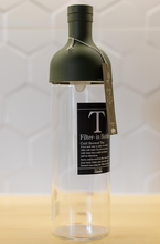 Načítať obrázok do zobrazovača galérie, Hario Filter-In Cold Brew fľaša na filtráciu čaju 750ml/Rôzne farby