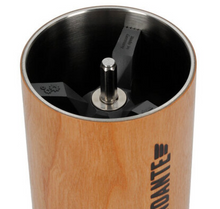 Načítať obrázok do zobrazovača galérie, Comandante C40 MK4/Rôzne farby