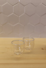 Načítať obrázok do zobrazovača galérie, Forever sada 2ks dvojstenných pohárikov 80 ml/Set čírych šálok na espresso