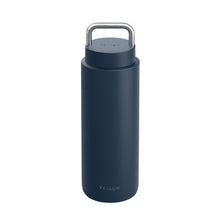 Načítať obrázok do zobrazovača galérie, Fellow Carter Carry Tumbler Termoska-946 ml/Biela a modrá
