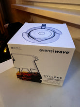 Načítať obrázok do zobrazovača galérie, Icosa Avensi Wave Sensory Carafe CYCLONE/Vyskúšaná v zľave
