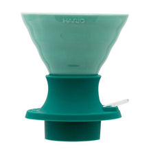 Načítať obrázok do zobrazovača galérie, Hario Immersion Switch Dripper V60-02 keramický tyrkysový+ filtre
