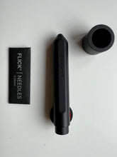 Načítať obrázok do zobrazovača galérie, Subminimal – Flick WDT Tool /(ihličkový distribútor kávy)
