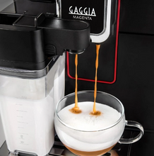 Načítať obrázok do zobrazovača galérie, Gaggia Magenta Prestige/Automatický kávovar čierny
