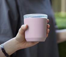 Načítať obrázok do zobrazovača galérie, Kinto To Go Termoska Tumbler 240ml a 360ml/Termo hrnček na kávu/Rôzne farby
