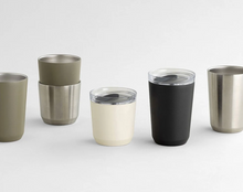 Načítať obrázok do zobrazovača galérie, Kinto To Go Termoska Tumbler 240ml a 360ml/Termo hrnček na kávu/Rôzne farby
