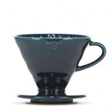 Načítať obrázok do zobrazovača galérie, Hario V60-02 Keramický dripper+ 40ks filtrov farebné
