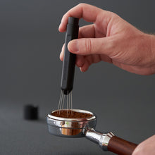 Načítať obrázok do zobrazovača galérie, Subminimal – Flick WDT Tool /(ihličkový distribútor kávy)
